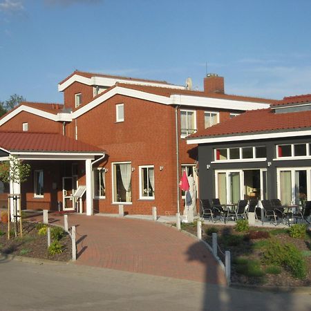 Rustow Hotel Eleganz מראה חיצוני תמונה