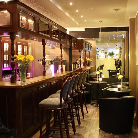 Rustow Hotel Eleganz מראה חיצוני תמונה